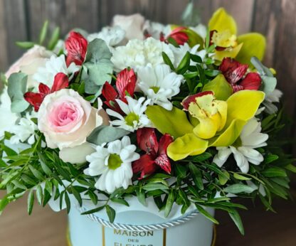 Romance. Roses, Orchids, Chrysanthemums, Alstroemeria - Image 2