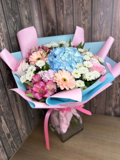 Bubble Gum . Premium Flower Bouquet Wrapping – Same-Day Flower Delivery in Atlanta